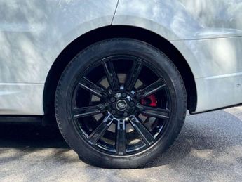 Land Rover RANGE ROVER SPORT 3.0 P400 MHEV HST SUV 5dr Petrol Auto 4WD Euro 6 (s/s) (400 ps) 