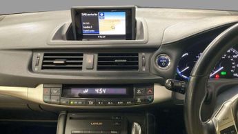 Lexus CT 1.8 200h Luxury Hatchback 5dr Petrol Hybrid CVT Euro 5 (s/s) (13