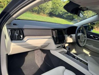 Volvo S60 2.0 T5 Inscription Plus Saloon 4dr Petrol Auto Euro 6 (s/s) (250