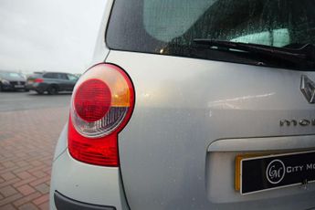 Renault MODUS 1.6 Modus Dynamique 16v 5dr
