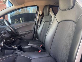 RENAULT ZOE Zoe S Edition Nav ZE 40 Auto 5dr