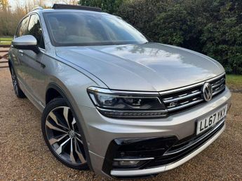 Volkswagen Tiguan 2.0 Tiguan R-Line TSi BlueMotion Technology 4Motion Semi-Auto 4W