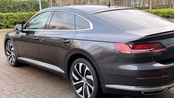 VOLKSWAGEN ARTEON 2.0 Arteon R-Line TDI Semi-Auto 5dr