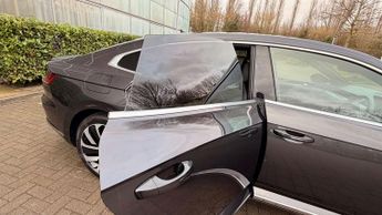 VOLKSWAGEN ARTEON 2.0 Arteon R-Line TDI Semi-Auto 5dr