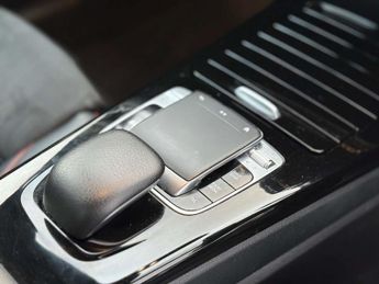 Mercedes-Benz A-CLASS 1.5 A 180 AMG Line D Auto 5dr