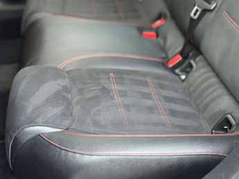 Mercedes-Benz A-CLASS 1.5 A 180 AMG Line D Auto 5dr