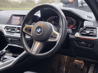 BMW 3 SERIES 2.0 320d M Sport Saloon 4dr Diesel Auto xDrive Euro 6 (s/s) (190