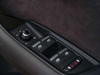 Audi SQ7 4.0 TDI V8 SUV 5dr Diesel Tiptronic quattro Euro 6 (s/s) (435 ps