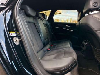 Audi A6 AVANT 2.0 TFSI 40 Black Edition Estate 5dr Petrol S Tronic Euro 6 (s/s