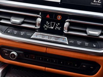 BMW M4 3.0 BiTurbo Competition Coupe 2dr Petrol Steptronic Euro 6 (s/s)