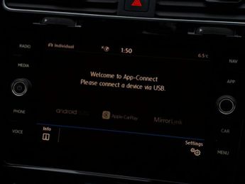 Volkswagen GOLF 2.0 TSI R Hatchback 5dr Petrol DSG 4Motion Euro 6 (s/s) (300 ps)