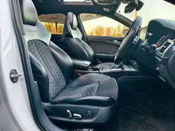 Audi RS6 AVANT 4.0 TFSI V8 Performance Estate 5dr Petrol Tiptronic quattro Euro