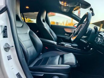 Mercedes-Benz CLA 2.0 CLA220d AMG Line Shooting Brake 5dr Diesel 8G-DCT Euro 6 (s/