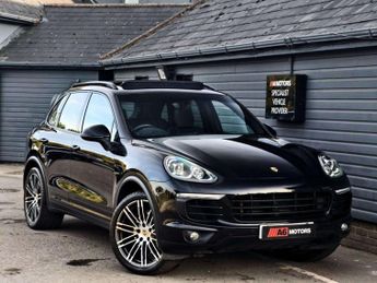 Porsche Cayenne 3.0 V6 E-Hybrid S SUV 5dr Petrol Plug-in Hybrid TiptronicS 4WD E