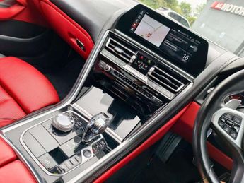 BMW 8 SERIES 4.4 M850i V8 Coupe 2dr Petrol Steptronic xDrive Euro 6 (s/s) (53