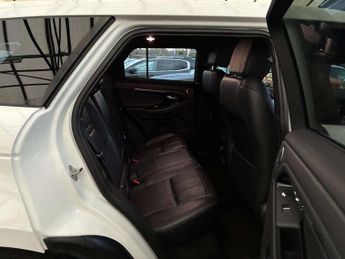 LAND ROVER RANGE ROVER EVOQUE 2.0 Range Rover Evoque R-Dynamic HSE D Auto 4WD 5dr