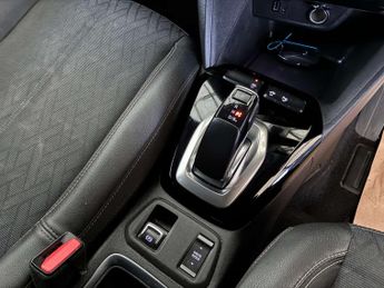 VAUXHALL CORSA Corsa E Elite Nav Premium 5dr