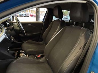 VAUXHALL CORSA Corsa E Elite Nav Premium 5dr