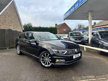Volkswagen Passat 1.4 Passat R-Line TSi Semi-Auto 5dr