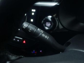 VAUXHALL CORSA Corsa E Elite Nav Premium 5dr