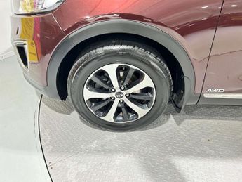 Kia SORENTO 2.2 Sorento KX-3 CRDi ISG 4x4 Auto 4WD 5dr