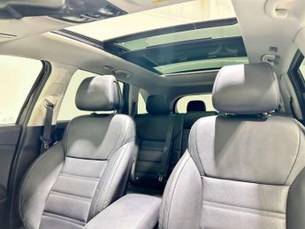 Kia SORENTO 2.2 Sorento KX-3 CRDi ISG 4x4 Auto 4WD 5dr