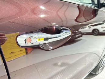 Kia SORENTO 2.2 Sorento KX-3 CRDi ISG 4x4 Auto 4WD 5dr