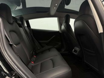 Tesla Model 3 Model 3 Long Range AWD 4WD 4dr