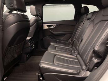 Audi Q7 3.0 Q7 Black Edition TDI Quattro Auto 4WD 5dr