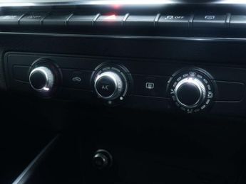 AUDI Q2 1.5 Q2 S Line 35 TFSI Semi-Auto 5dr