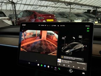 TESLA MODEL 3 Model 3 Standard Range + 4dr