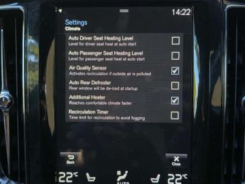 VOLVO XC60 2.0 XC60 R-Design T8 PHEV AWD Auto 4WD 5dr