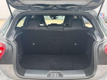 Mercedes-Benz A-CLASS 2.1 A 200 D AMG Line Premium Auto 5dr