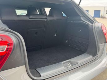 Mercedes-Benz A-CLASS 2.1 A 200 D AMG Line Premium Auto 5dr