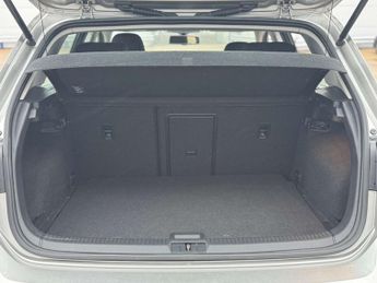 Volkswagen Golf 1.4 Golf Match TSi BlueMotion Technology Semi-Auto 5dr