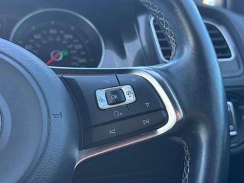 Volkswagen Golf 2.0 Golf GTD TDI Semi-Auto 5dr