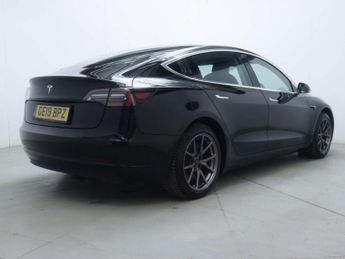 TESLA MODEL 3 Model 3 Standard Range + 4dr