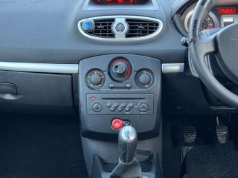 Renault Clio 1.4 Clio Dynamique 3dr