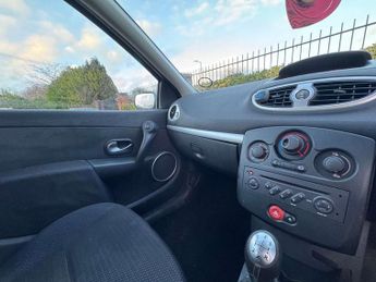 Renault Clio 1.4 Clio Dynamique 3dr