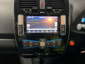 NISSAN LEAF Leaf Acenta 30kWh 5dr