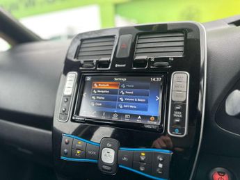 NISSAN LEAF Leaf Acenta 30kWh 5dr