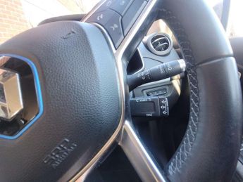 RENAULT ZOE Zoe i Iconic Rapid Charge ZE50 5dr