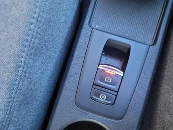 RENAULT ZOE Zoe i Iconic Rapid Charge ZE50 5dr