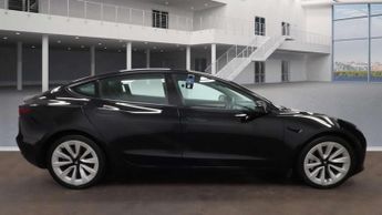 TESLA MODEL 3 Model 3 Long Range AWD 4WD 4dr