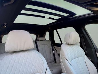 BMW X5 3.0 X5 xDrive 30d M Sport MHEV Auto 4WD 5dr