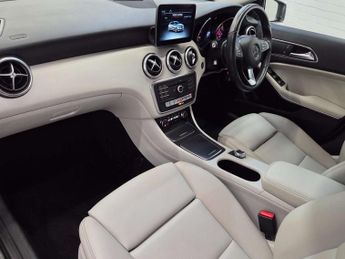 Mercedes-Benz A-CLASS 1.5 A 180 D Sport Executive Auto 5dr