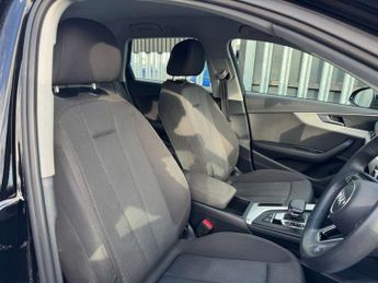 Audi A4 2.0 A4 Technik 35 TFSI MHEV Semi-Auto 5dr