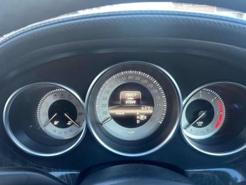 MERCEDES-BENZ CLS 2.1 CLS250 CDi BlueEfficiency Auto 4dr