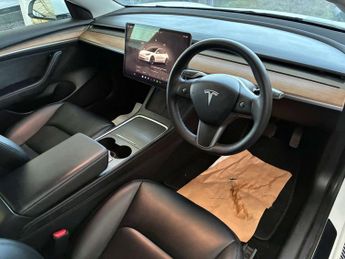 TESLA MODEL 3 Model 3 RWD 4dr