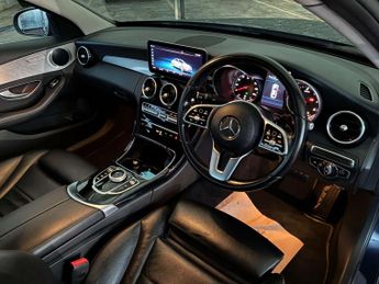 MERCEDES-BENZ C-CLASS 2.0 C 220 Sport D Auto 4dr
